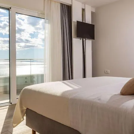 Beautiful Sea View Di Goya With Heated Pool Villa *